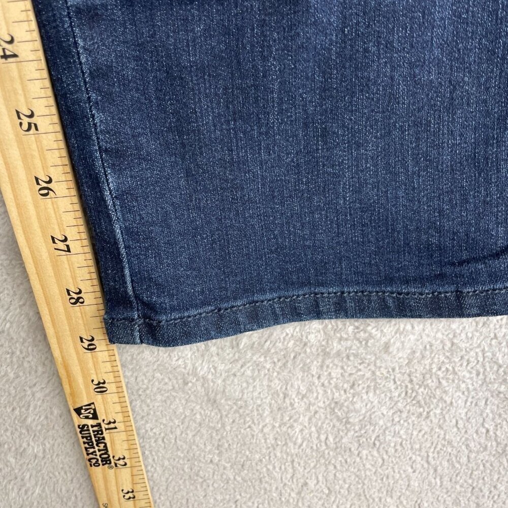 NEW Gloria Vanderbilt Amanda Women's Size 10S Original Slimming Jeans - Picture 7 of 13